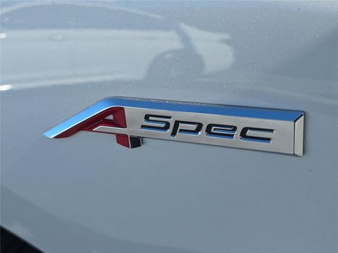 Used 2022 Acura RDX A-Spec image 9