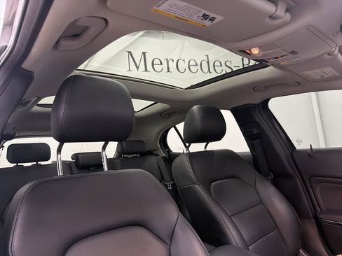 Used 2015 Mercedes-Benz GLA 250 4MATIC image 29