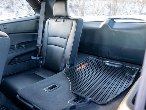 Used 2022 Honda Pilot TrailSport image 12