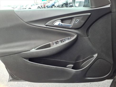 Used 2022 Chevrolet Malibu LT image 23