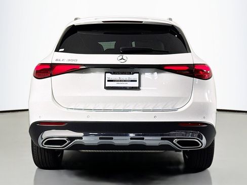 New 2026 Mercedes-Benz GLC 300 image 3