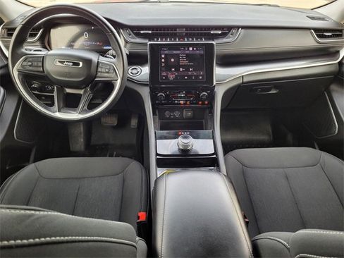 Used 2021 Jeep Grand Cherokee L Laredo w/ Luxury Tech Group I image 21