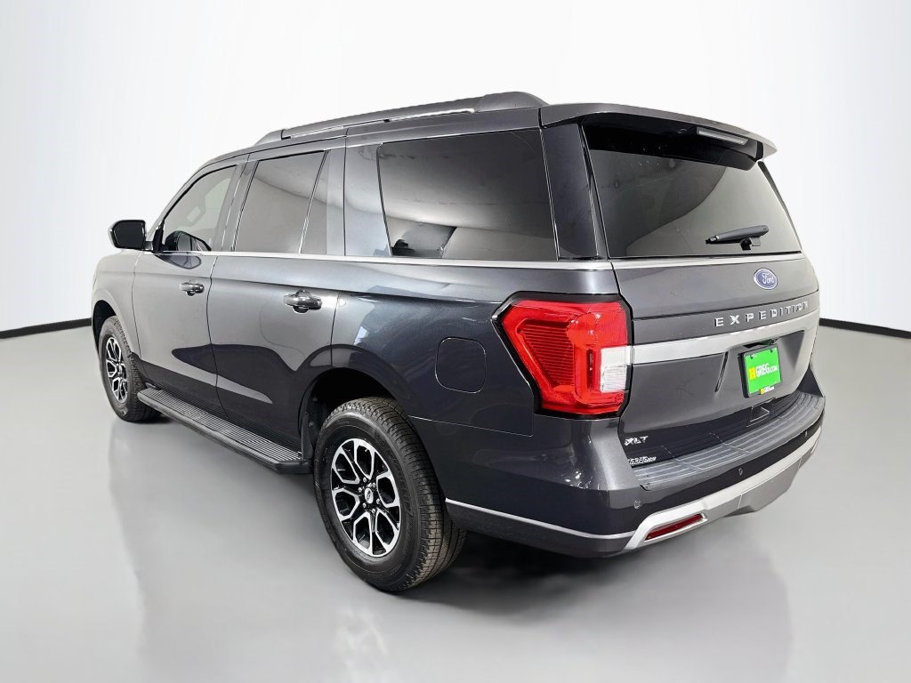 Used 2024 Ford Expedition XLT RWD image 7
