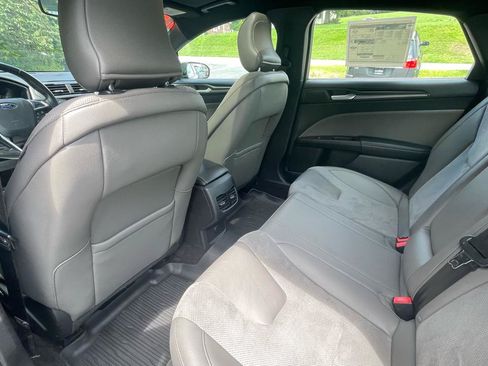 Used 2017 Ford Fusion Sport AWD/4WD image 22