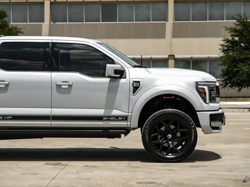 Used 2025 Ford F150 Lariat w/ Equipment Group 502A High AWD/4WD image 21