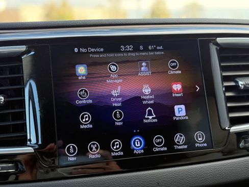 Used 2017 Chrysler Pacifica Touring-L Plus w/ Tire & Wheel Group image 35