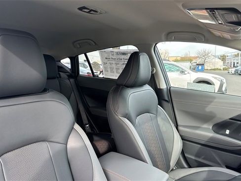 Used 2025 Subaru Crosstrek 2.5i Limited w/ Popular Package #4A image 14