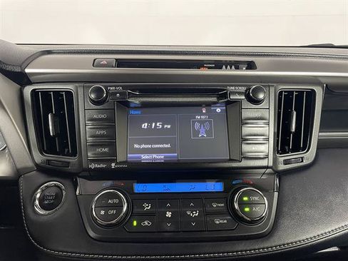 Used 2018 Toyota RAV4 XLE AWD/4WD image 16