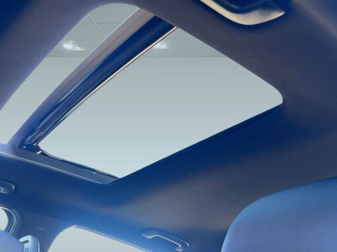 Used 2025 Kia K4 GT-Line w/ GT-Line Sunroof Package image 15