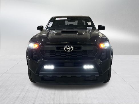 Certified 2024 Toyota Tacoma TRD Sport w/ TRD Sport Premium Package AWD/4WD image 2