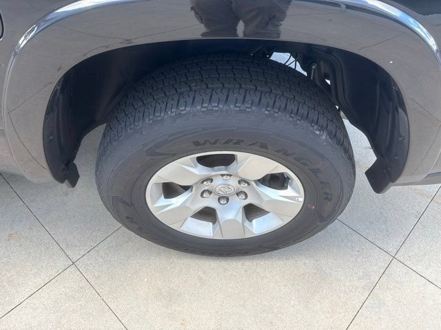 Used 2025 RAM 1500 Big Horn AWD/4WD image 11