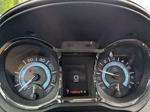 Used 2013 Buick LaCrosse Leather FWD image 23