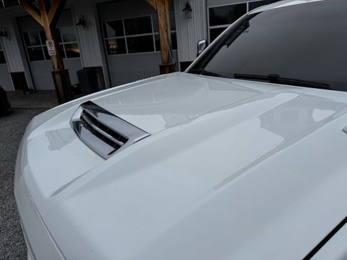 Used 2017 Chevrolet Silverado 3500 LTZ w/ Duramax Plus Package image 11