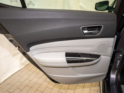 Used 2019 Acura TLX 3.5L Technology Pkg image 9