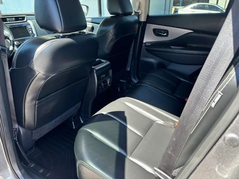Used 2023 Nissan Murano SV AWD/4WD image 44