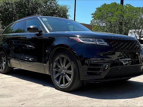 Used 2018 Land Rover Range Rover Velar R-Dynamic HSE image 2