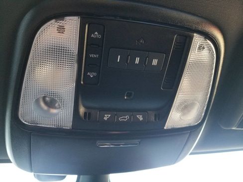 Certified 2024 Dodge Durango GT image 38