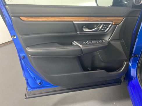 Used 2022 Honda CR-V Touring image 25