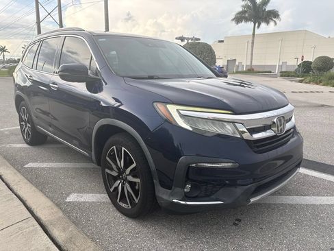 Used 2020 Honda Pilot Touring image 3