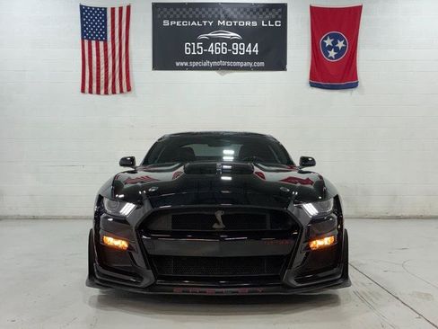 Used 2020 Ford Mustang Shelby GT500 w/ Technology Package RWD image 2