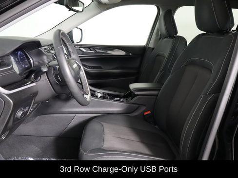 Used 2023 Jeep Grand Cherokee L Laredo w/ Luxury Tech Group I AWD/4WD image 14