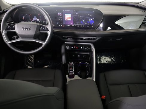 Used 2025 Audi Q5 Premium Plus w/ Premium Plus image 25