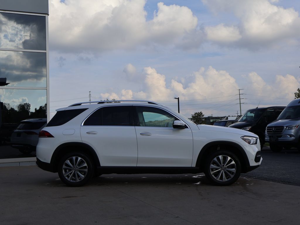 Certified 2022 Mercedes-Benz GLE 350 4MATIC image 4