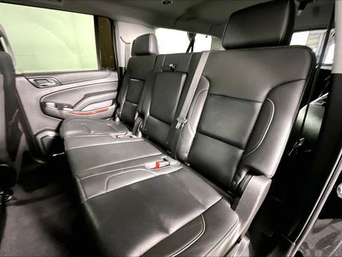 Used 2020 GMC Yukon XL SLT w/ Open Road Package image 18