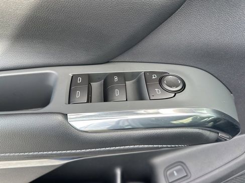 New 2026 Chevrolet Traverse LT w/ Midnight/Sport Edition image 9