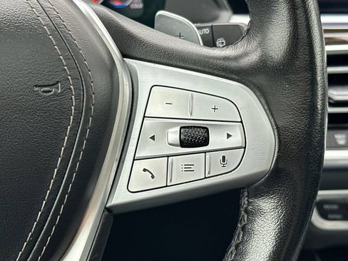 Used 2021 BMW X7 xDrive40i w/ Premium Package AWD/4WD image 29