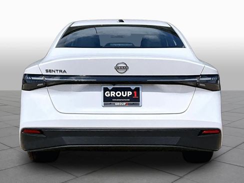 New 2026 Nissan Sentra SV FWD image 4