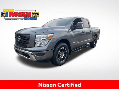 Certified 2024 Nissan Titan SV w/ SV Convenience Package image 1