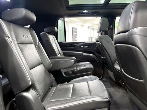 Used 2023 Cadillac Escalade ESV Sport image 20