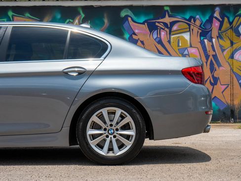 Used 2016 BMW 528i Sedan RWD image 11