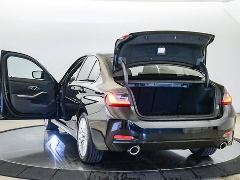 Certified 2023 BMW 330i Sedan image 25