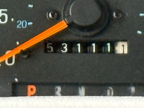 Used 1990 Ford F350 XLT Lariat image 25