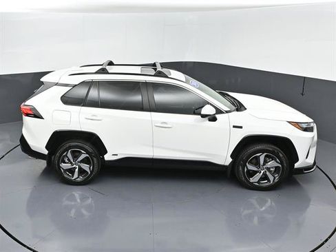 Used 2024 Toyota RAV4 SE w/ Weather & Moonroof Package AWD/4WD image 45
