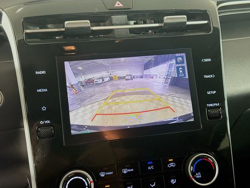 Used 2023 Hyundai Tucson SEL w/ Cargo Package image 19