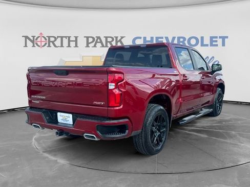 Used 2022 Chevrolet Silverado 1500 RST w/ Z71 Off-Road Package AWD/4WD image 5