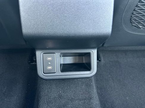 New 2025 Kia K4 GT-Line image 17