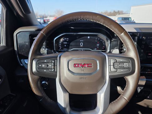 Used 2023 GMC Sierra 1500 SLT w/ SLT Premium Plus Package image 15