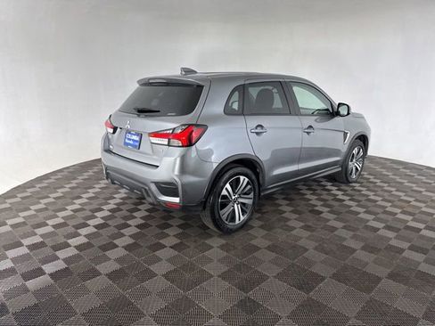 Used 2024 Mitsubishi Outlander Sport SE image 6