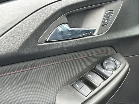 Certified 2022 Chevrolet TrailBlazer RS w/ Driver Confidence Package image 15