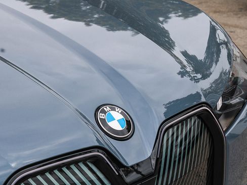 Certified 2026 BMW iX xDrive45 AWD/4WD image 9