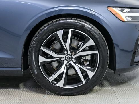 Used 2024 Volvo S60 B5 Core w/ Climate Package FWD image 38