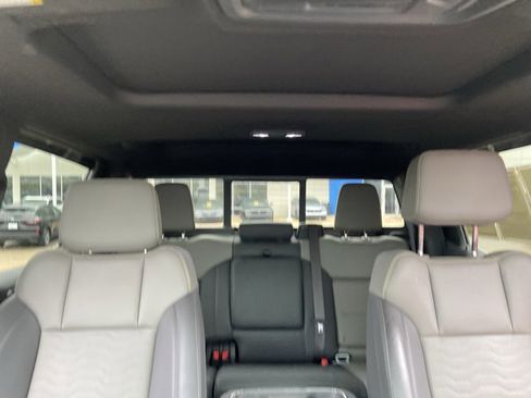 Used 2023 Chevrolet Silverado 1500 ZR2 image 18