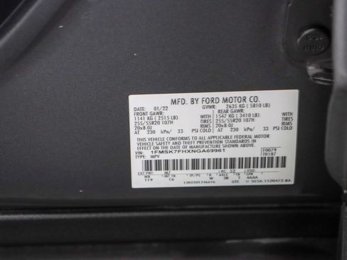 Used 2022 Ford Explorer Limited w/ Equipment Group 301A RWD image 34