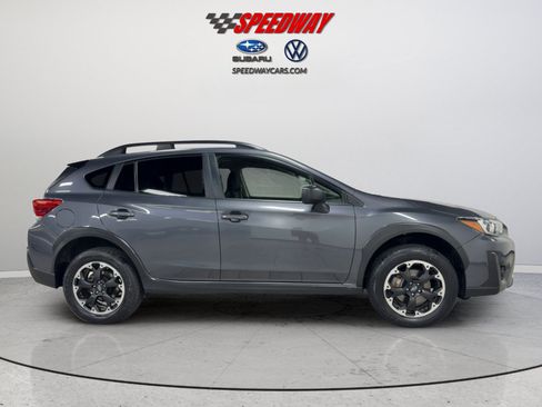 Certified 2021 Subaru Crosstrek 2.0i AWD/4WD image 4