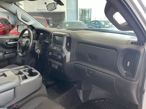 Used 2020 Chevrolet Silverado 1500 W/T image 24