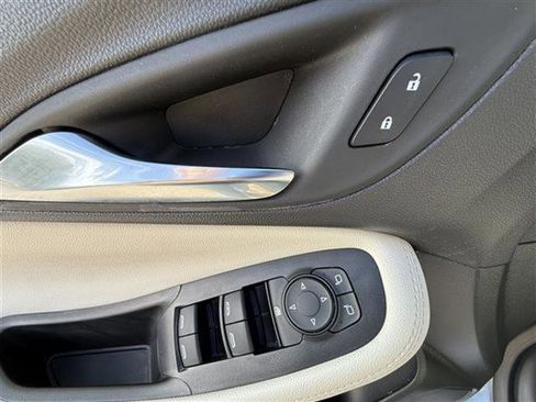 Certified 2023 Buick Encore GX Preferred w/ Cold Weather Comfort Package image 13